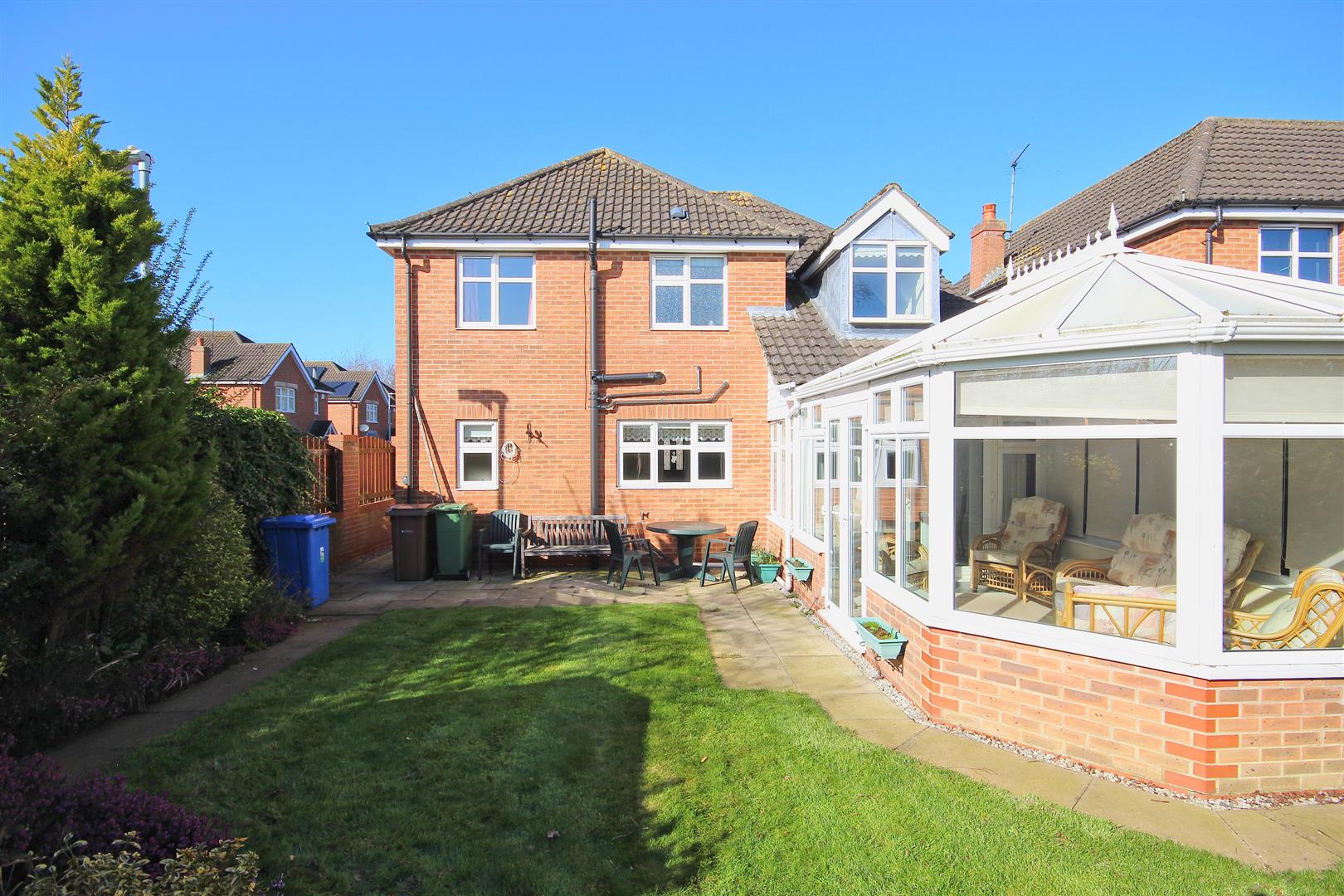 St. Margarets View, Long Riston